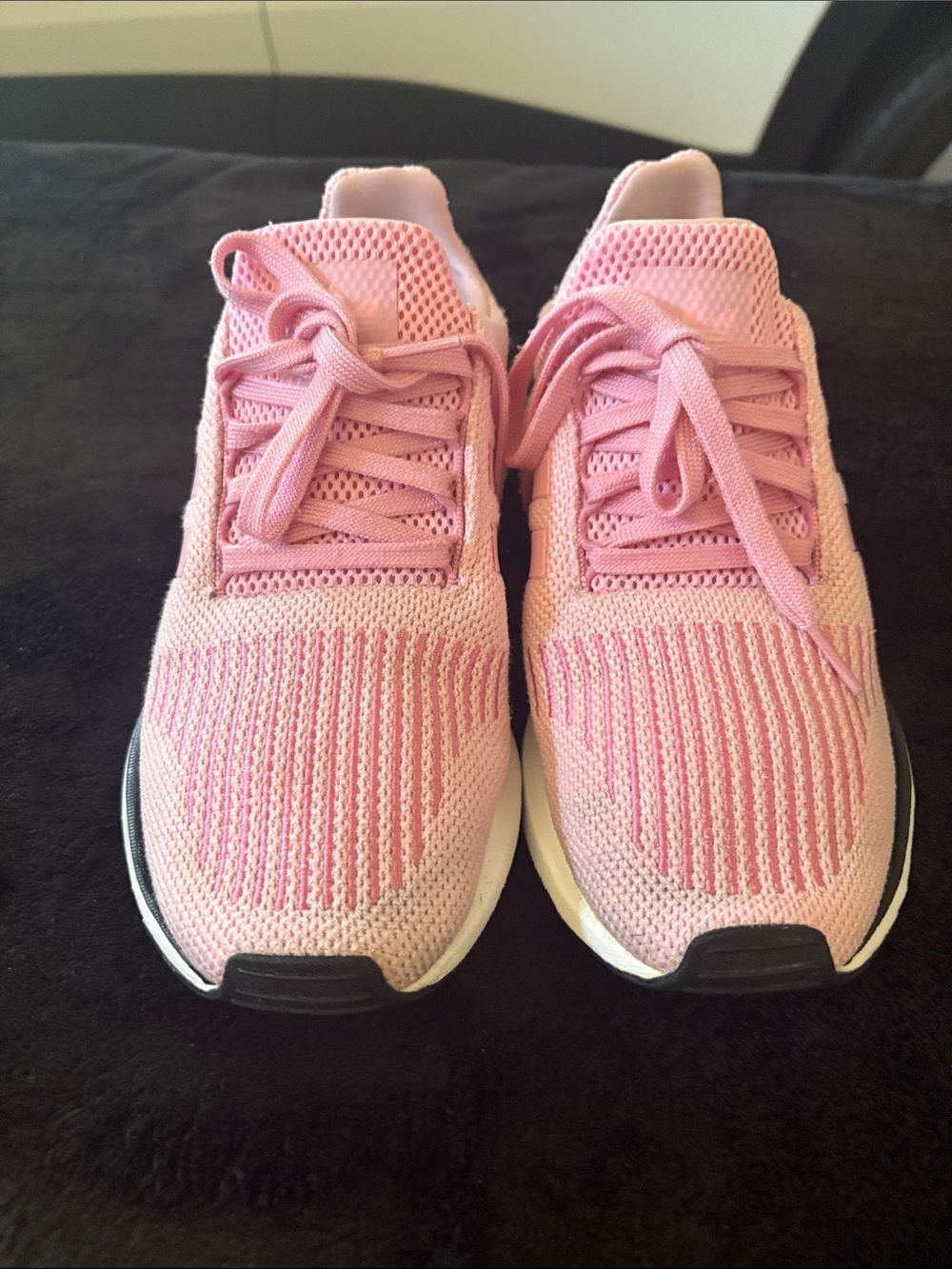 Swift run true pink adidas size 8.5 adidas